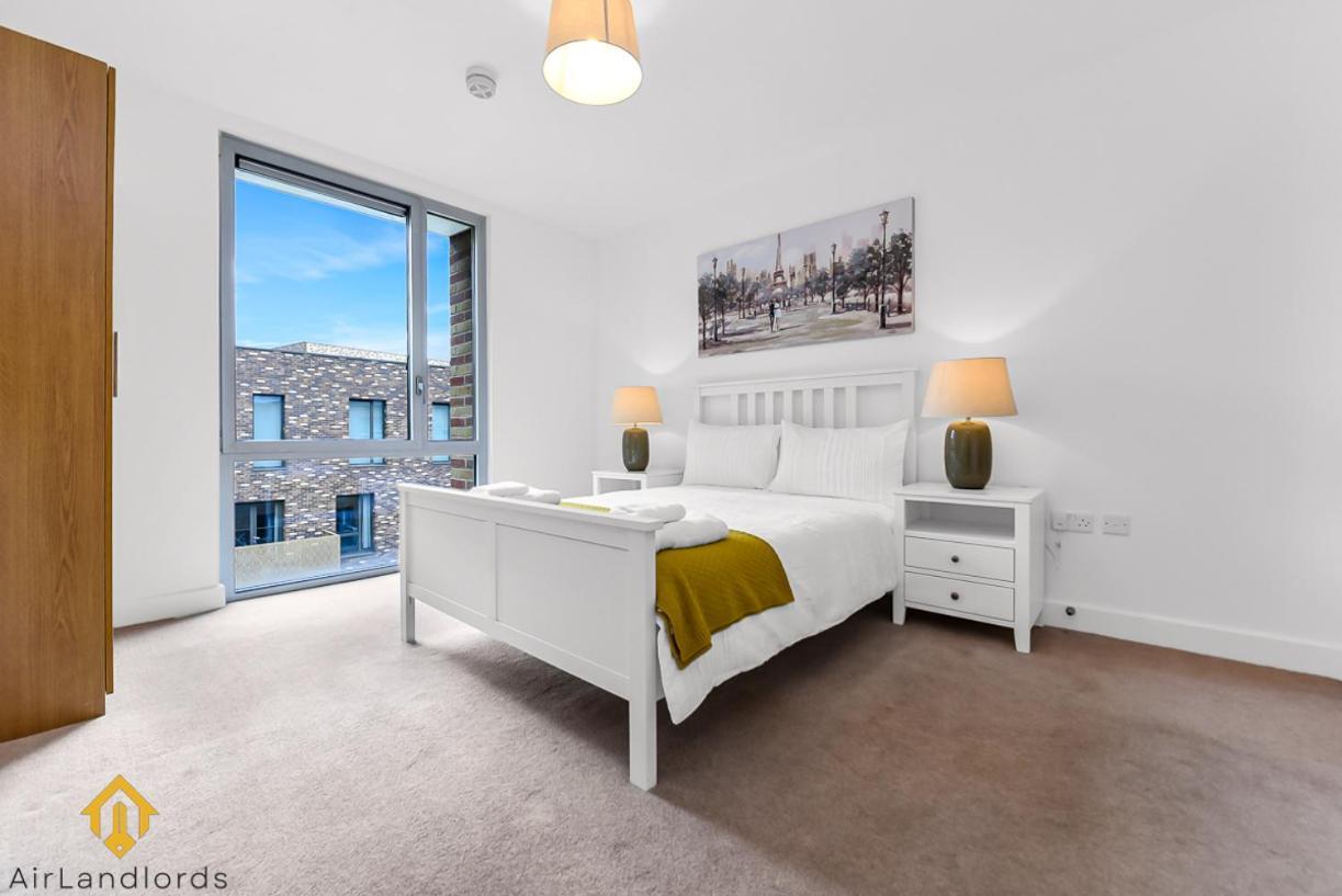 Exclusive 3 Bed 3Bath Penthouse Near Canary Wharf London Exteriör bild