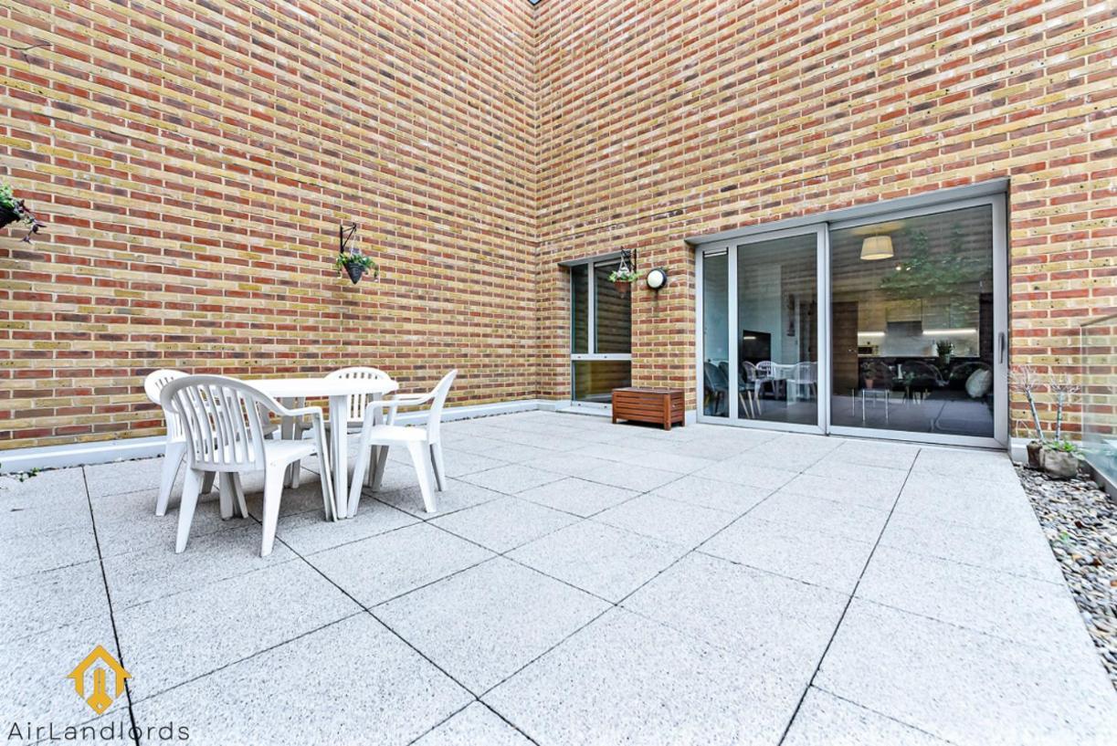 Exclusive 3 Bed 3Bath Penthouse Near Canary Wharf London Exteriör bild